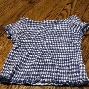 Crop top (off or on shoulder)